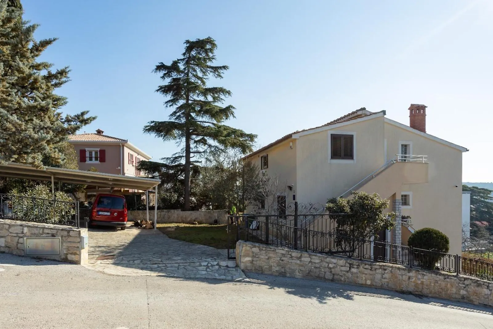 Regina 1 Apartment Banjole