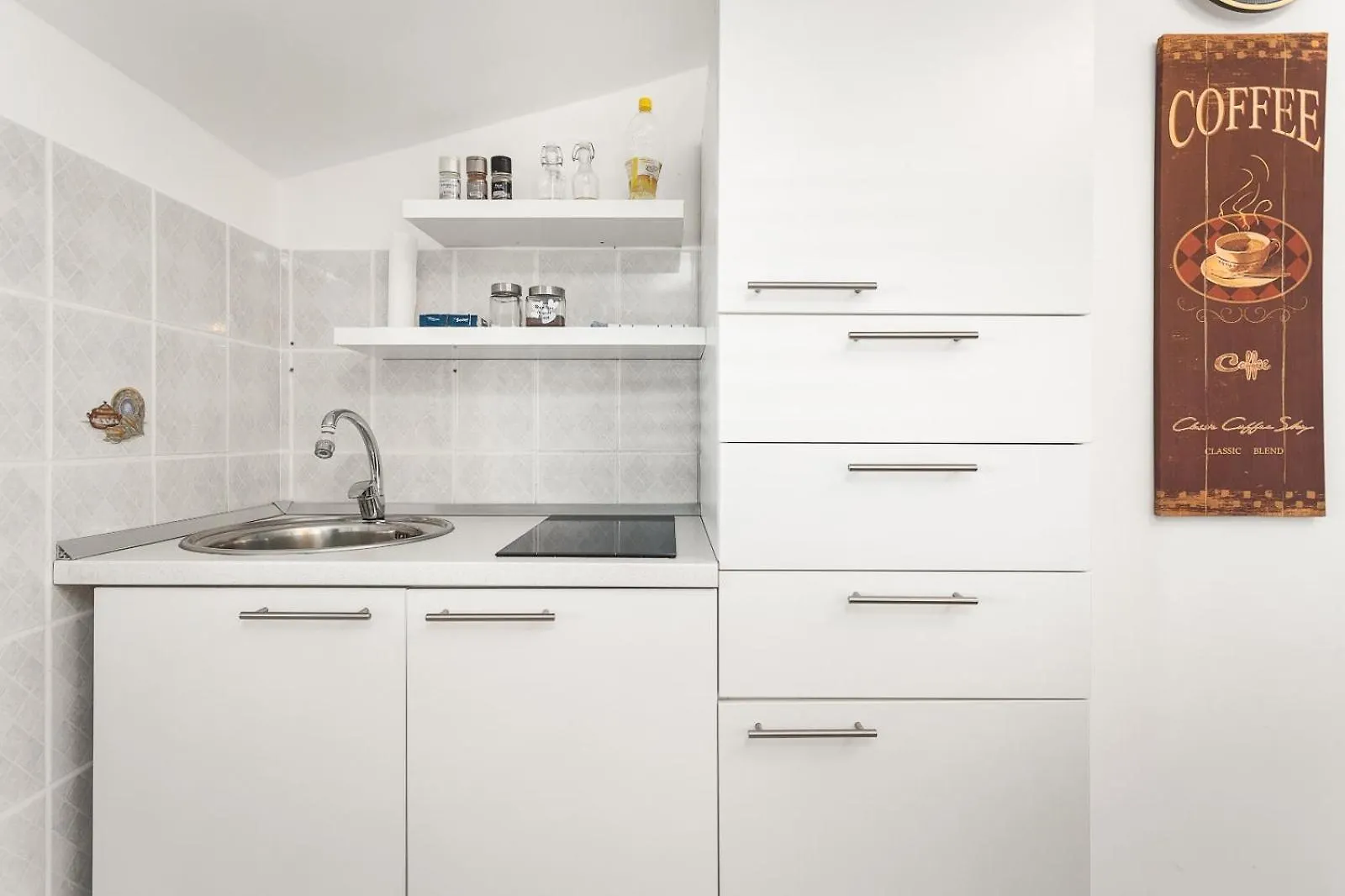 Regina 1 Apartment Banjole Croatia