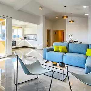  Apartament Macuka- New And Luxury, Near